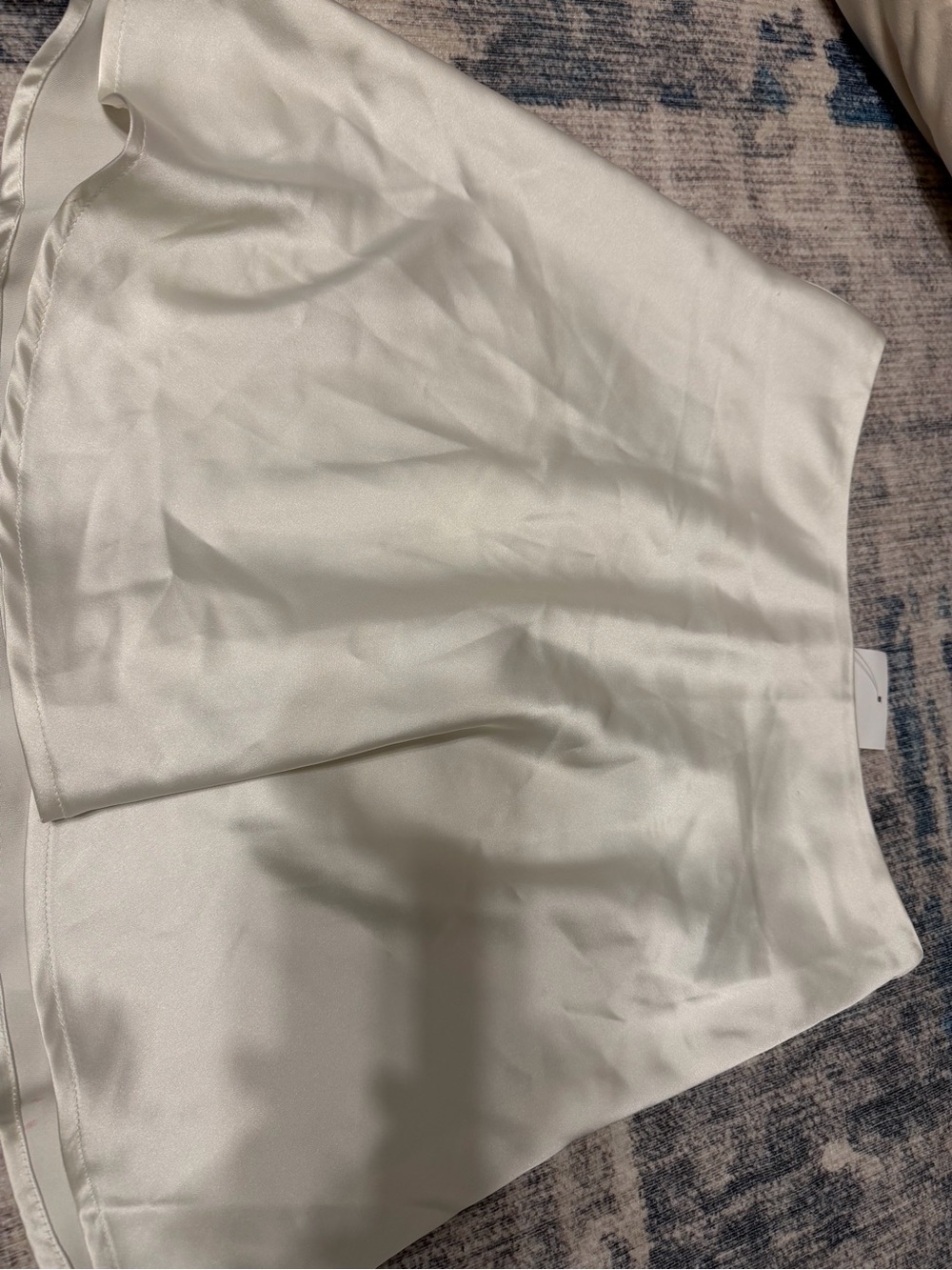 Forever 21 Ivory Satin Mini Skirt